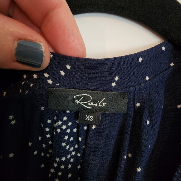 Rails Jasmine Navy Stella Star Pattern Dress‎ Button Front Smocked Waist sz XS - Picture 8 of 14